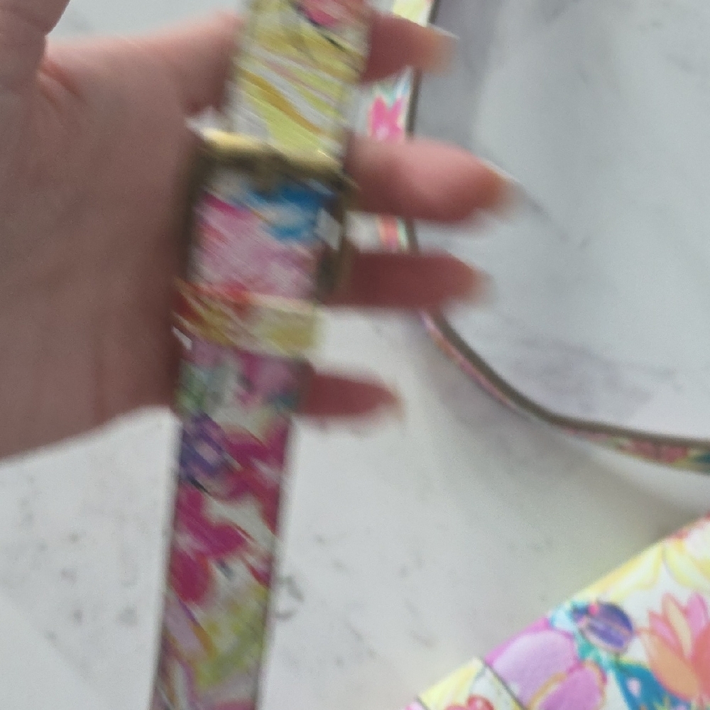 Floral Crossbody Bag - Picture 4 of 9
